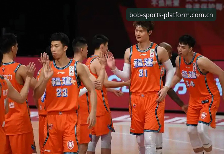 正版体育投注入口 上海队“双核”战术vs替补短板:cba季后赛的变与不变